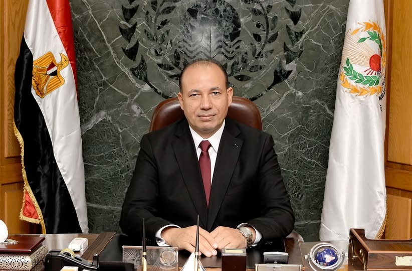 جامعة المنصورة تُصدر قرارًا شاملًا لترشيد استهلاك الكهرباء ورفع كفاءة استخدام الطاقة تنفيذًا لقرارات مجلس الوزراء 