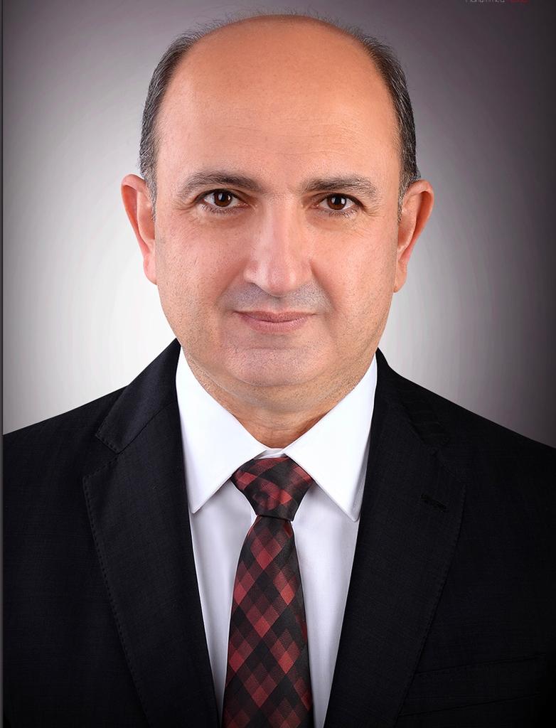 dr Yasser Lotfy